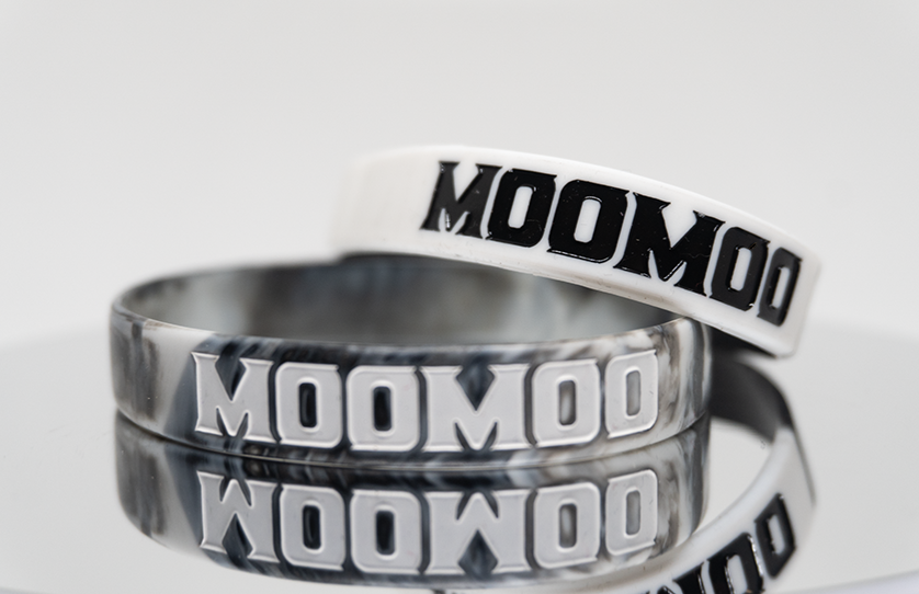 THE MOOMOO OFFICIAL BRACELETS